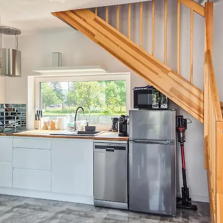 3 Bedroom Gorgeous In Wapnica Сasa de vacaciones Wapnica (West Pomeranian)