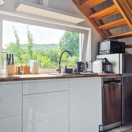 Gorgeous In Wapnica With Kitchen Holiday home