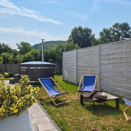 3 Bedroom Gorgeous In Wapnica Сasa de vacaciones Wapnica (West Pomeranian)